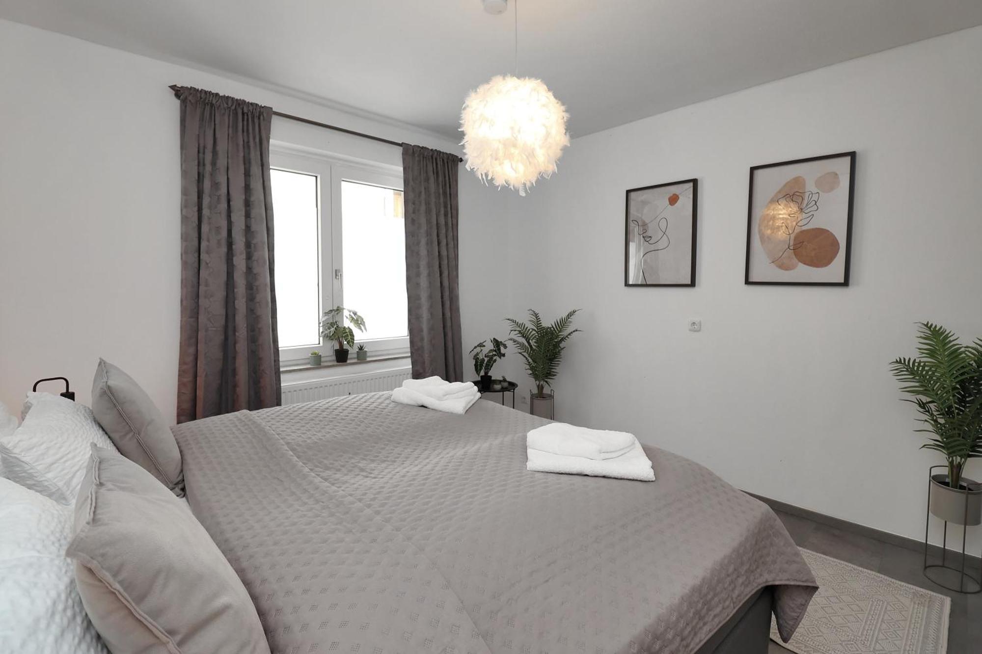 Ferienwohnung Design Am Rhein - Traumlage Rheinufer I Kueche I Oeffentl Parkplaetze Bingen am Rhein Exterior foto